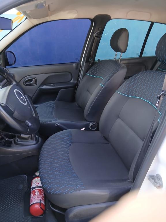 RENAULT Clio Hatch - Foto