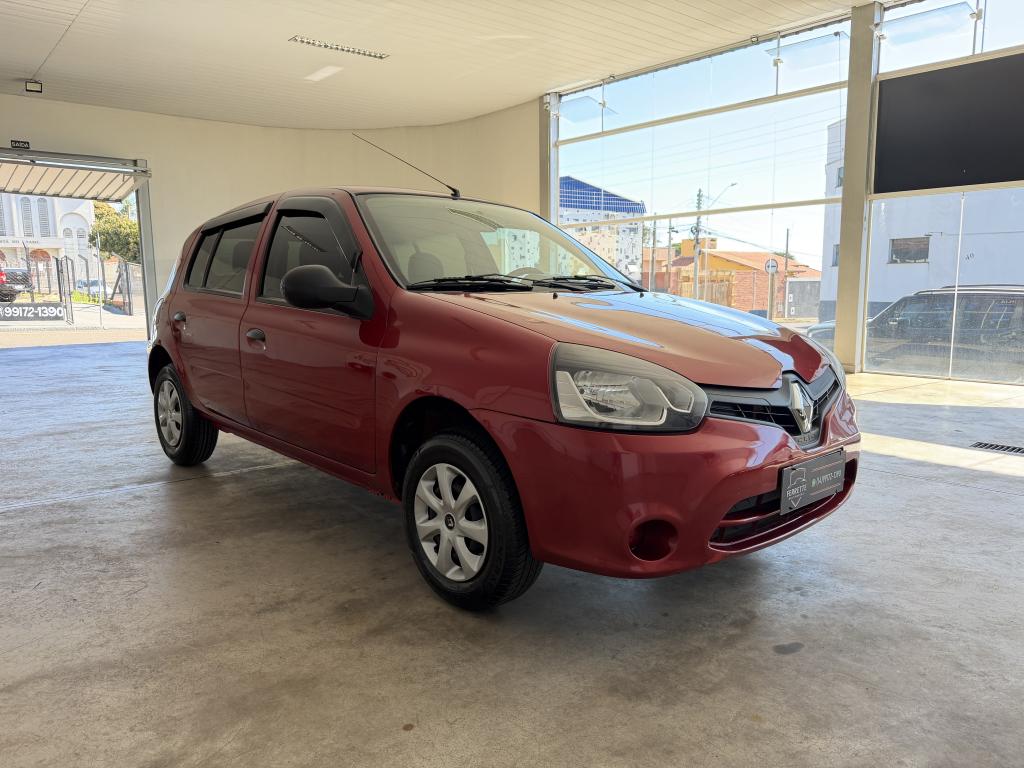 RENAULT Clio Hatch - Foto