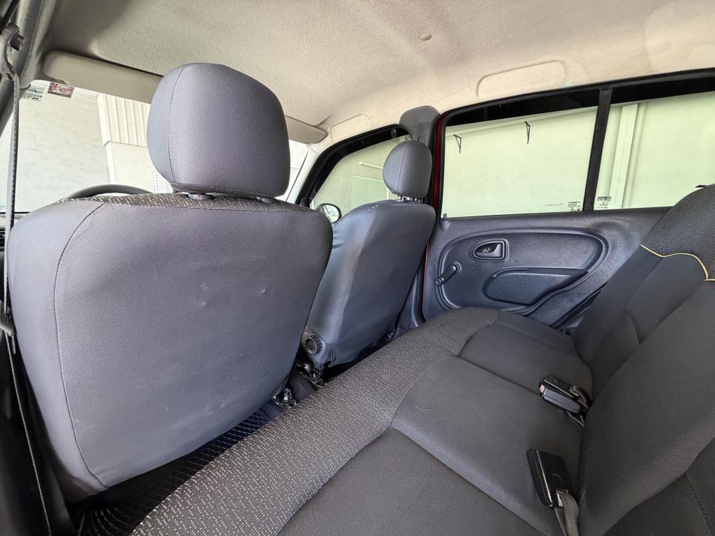 RENAULT Clio Hatch - Foto