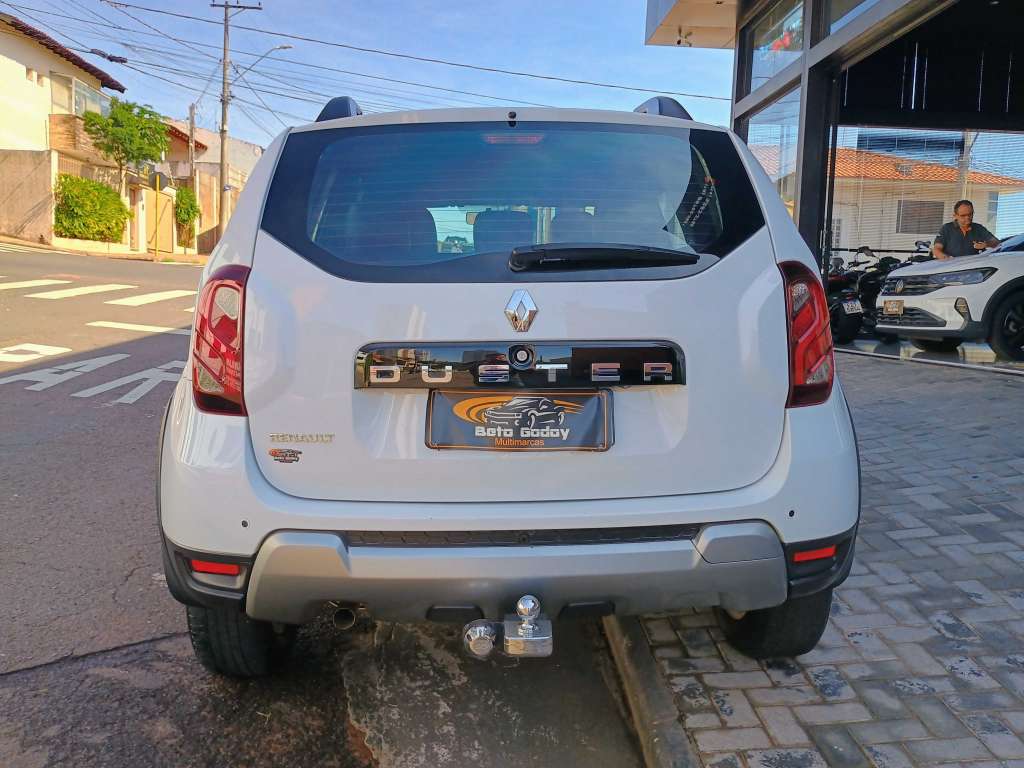 RENAULT Duster - Foto