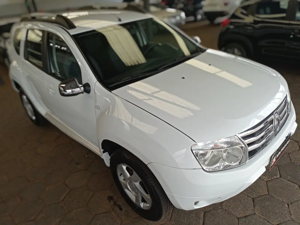 RENAULT Duster - Foto