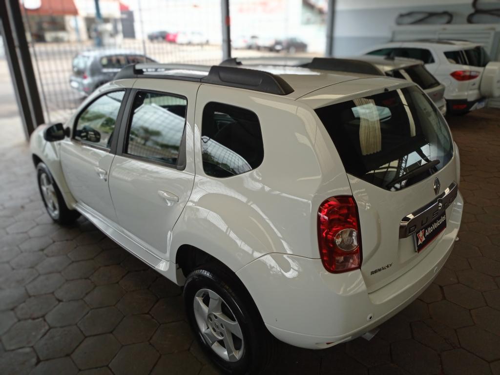 RENAULT Duster - Foto