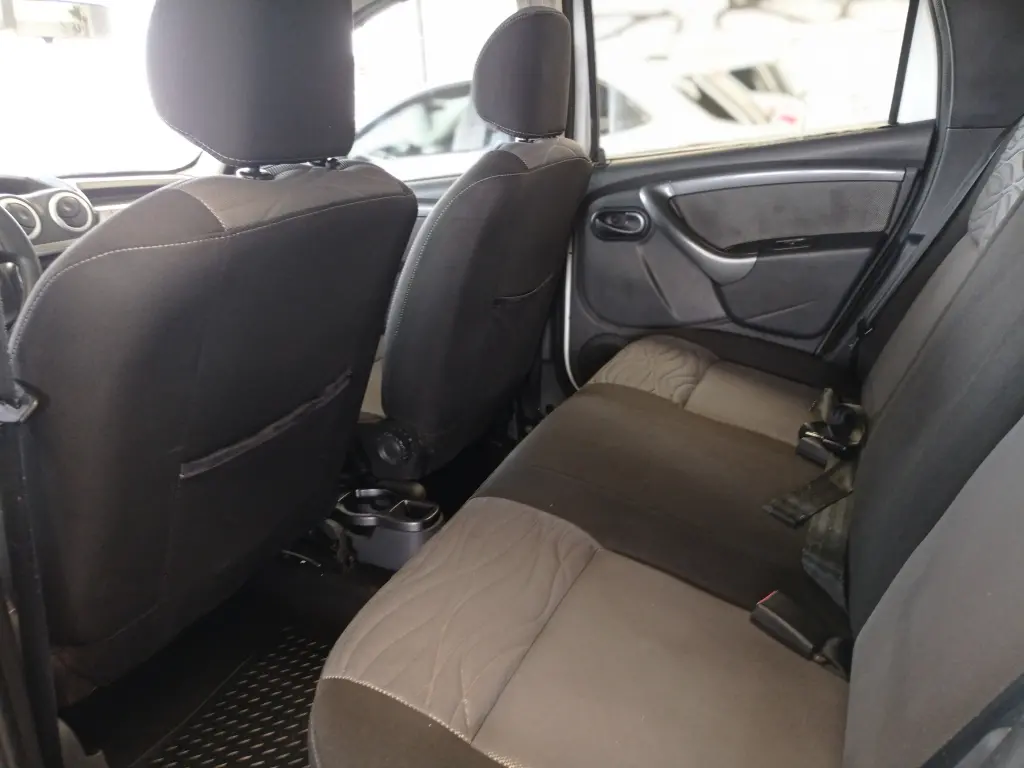 RENAULT Duster - Foto