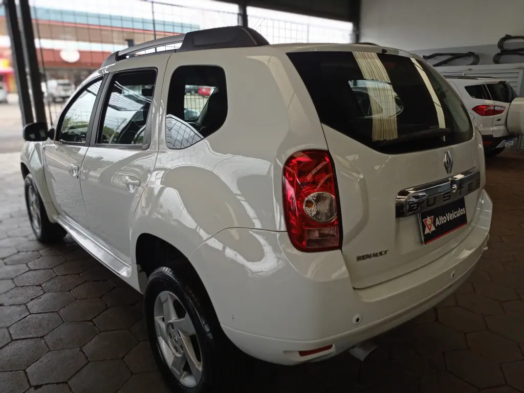 RENAULT Duster - Foto