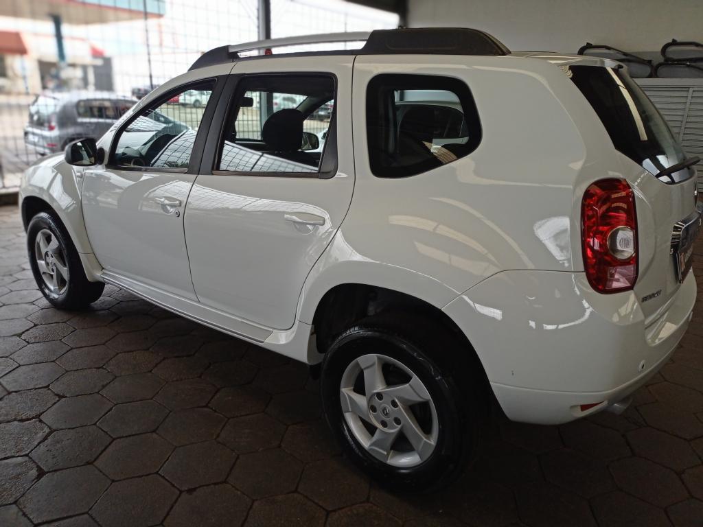 RENAULT Duster - Foto