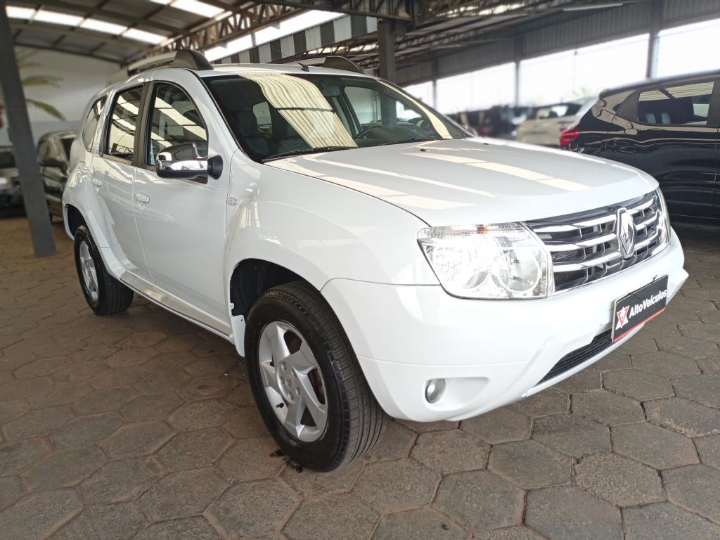 RENAULT Duster - Foto