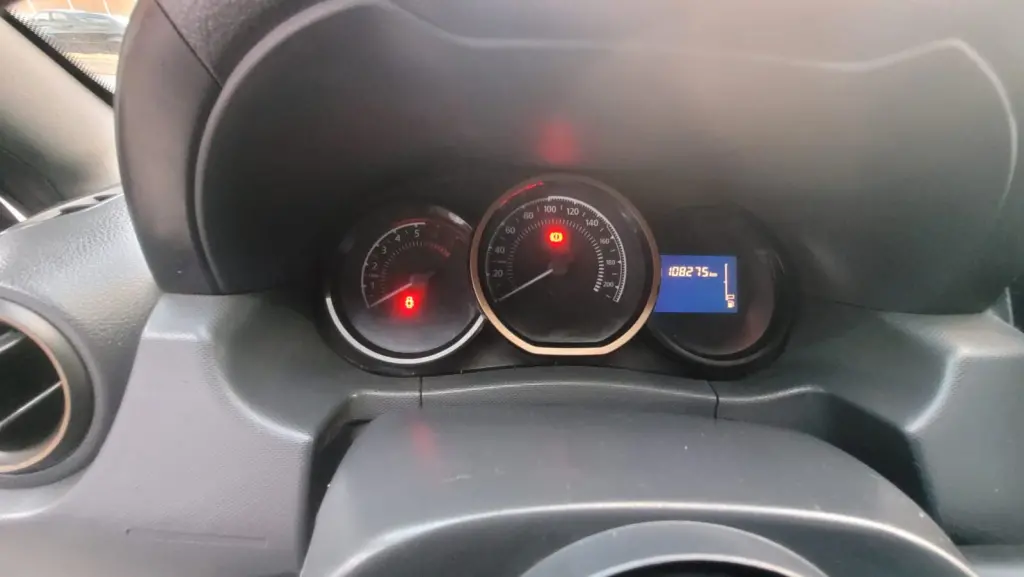 RENAULT Duster - Foto
