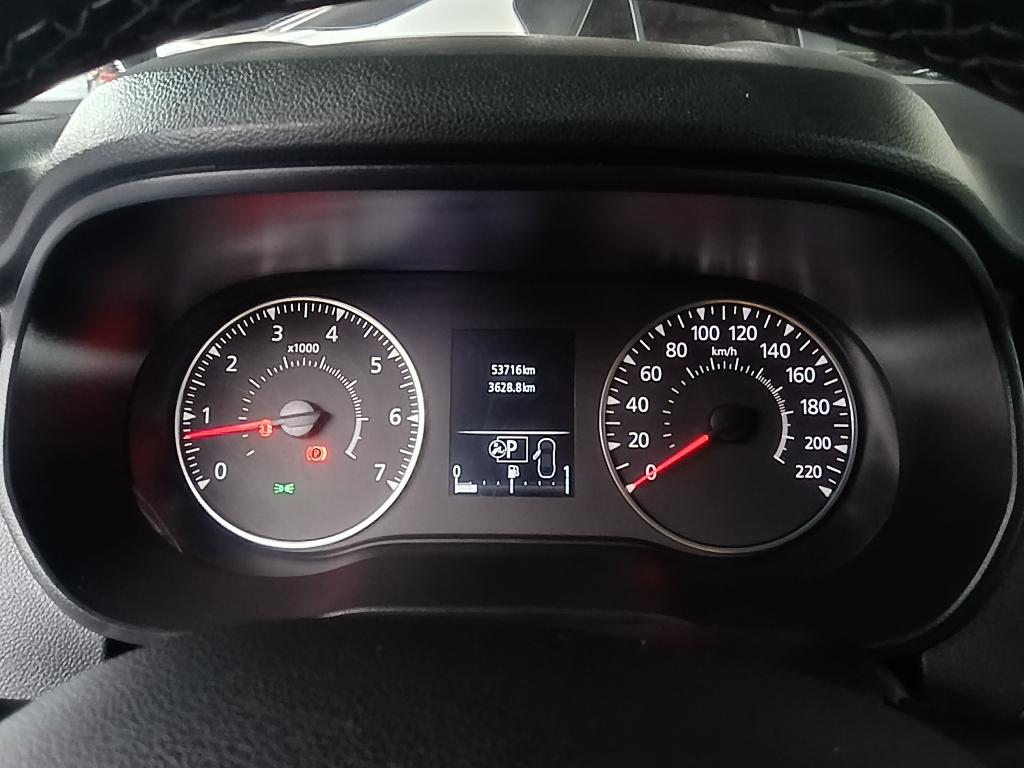 RENAULT Duster - Foto