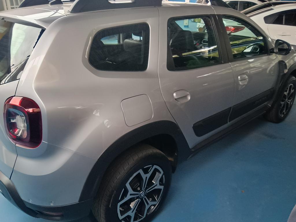RENAULT Duster - Foto