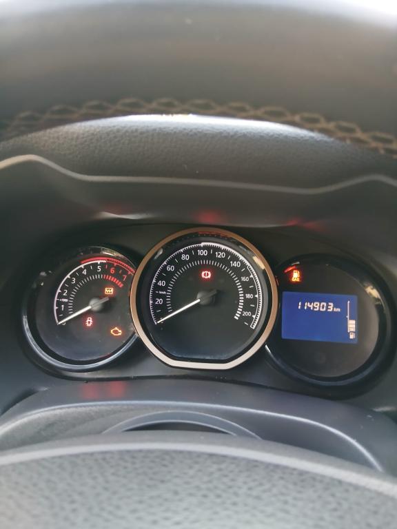 RENAULT Duster - Foto