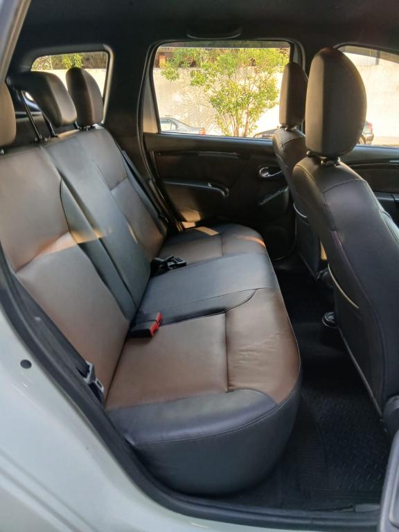 RENAULT Duster - Foto