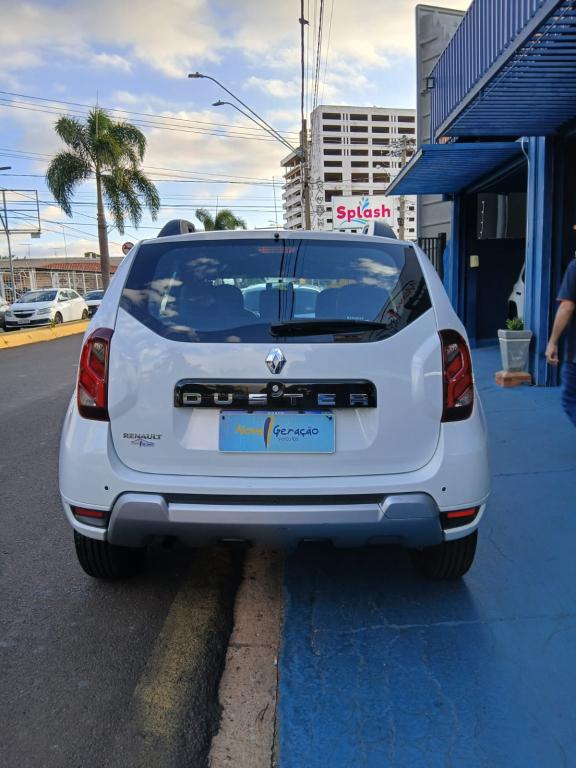 RENAULT Duster - Foto