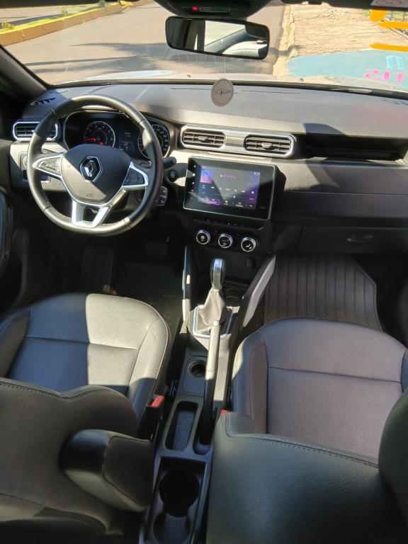 RENAULT Duster - Foto