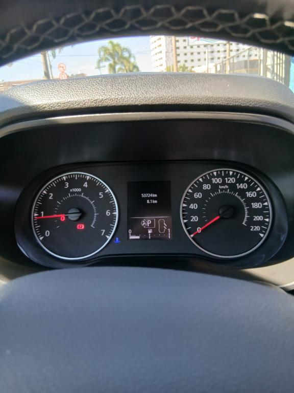 RENAULT Duster - Foto