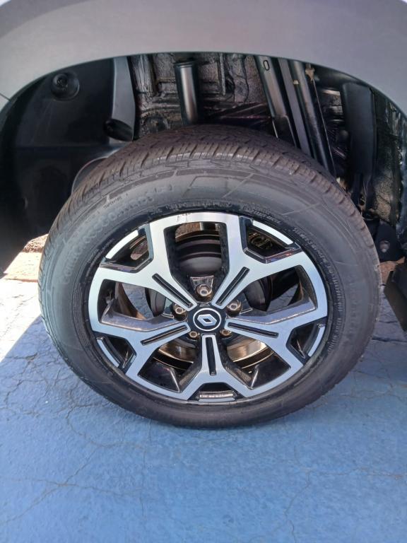 RENAULT Duster - Foto