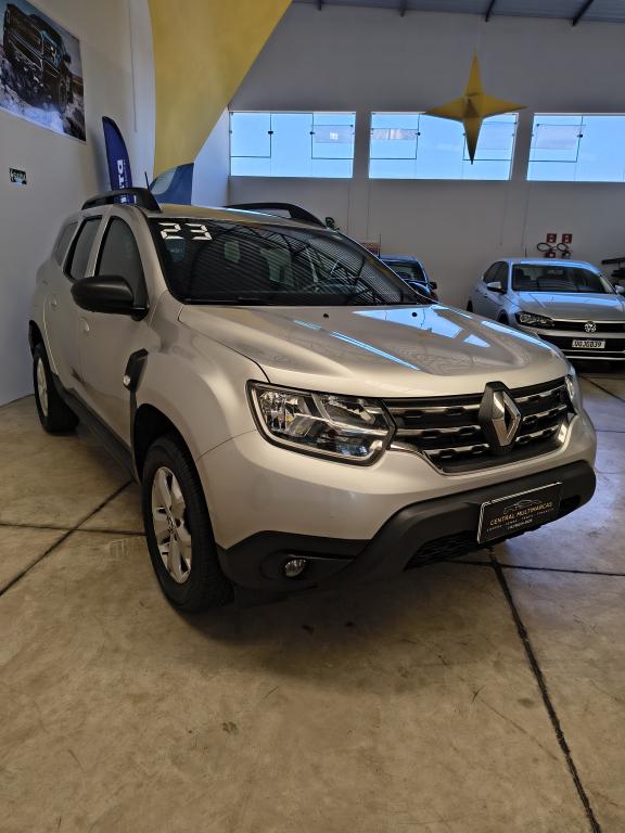 RENAULT Duster - Foto