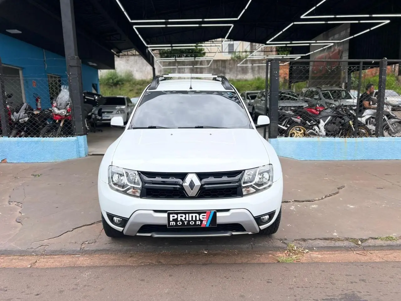RENAULT Duster - Foto