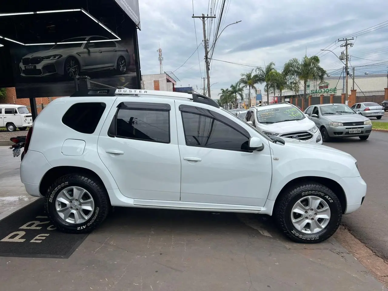 RENAULT Duster - Foto