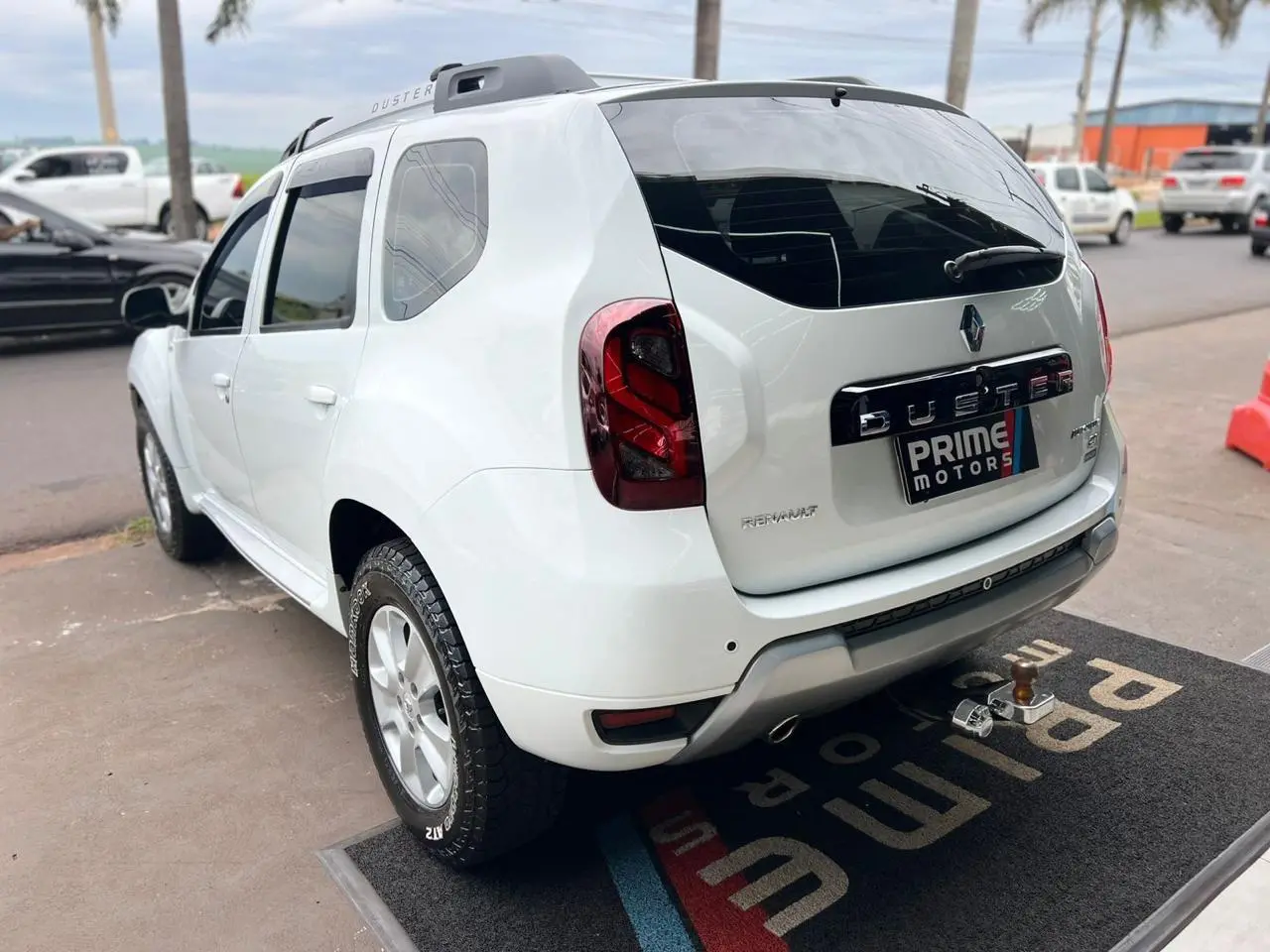 RENAULT Duster - Foto