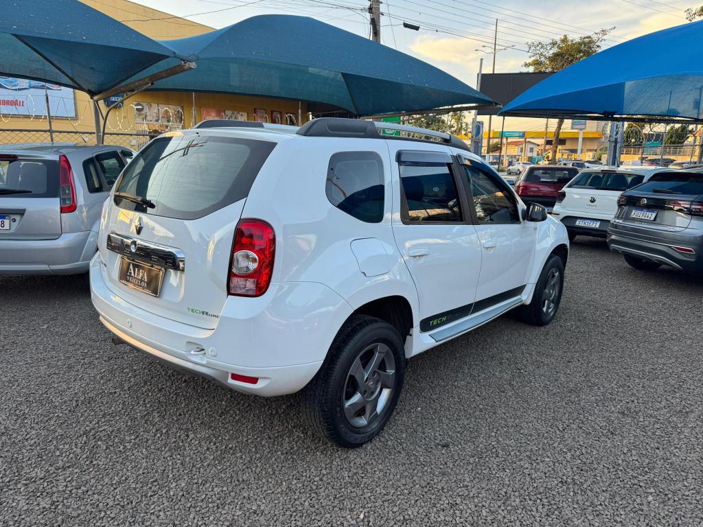 RENAULT Duster - Foto