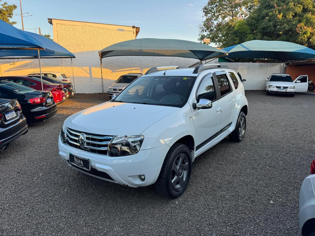 RENAULT Duster - Foto