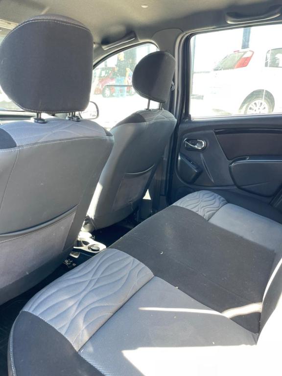 RENAULT Duster - Foto