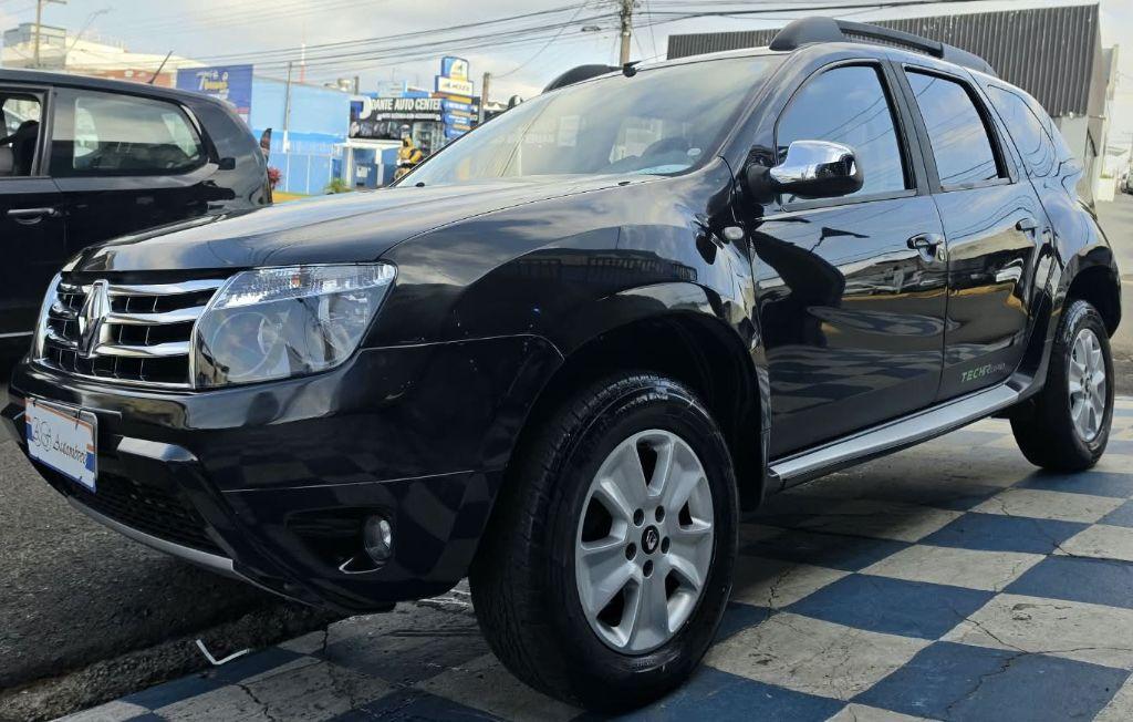 RENAULT Duster - Foto