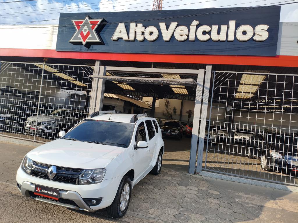 RENAULT Duster - Foto