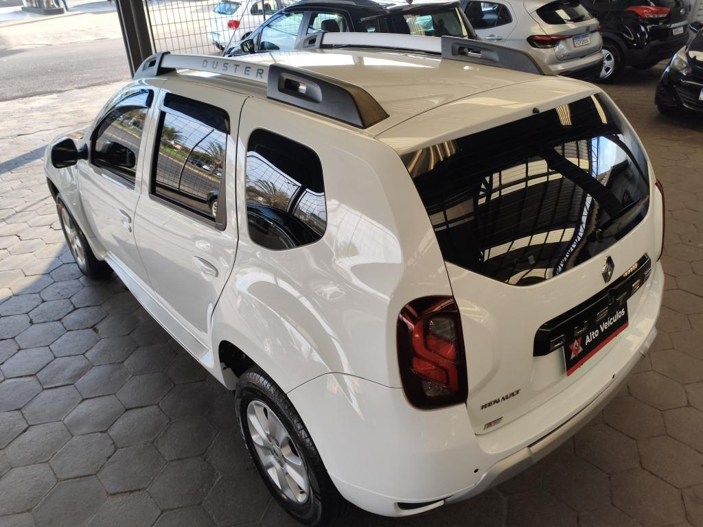 RENAULT Duster - Foto