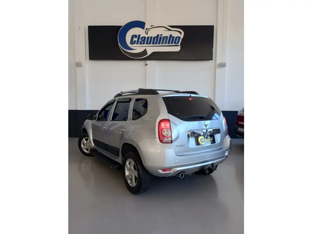 RENAULT Duster - Foto