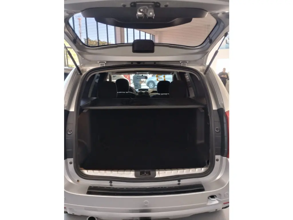 RENAULT Duster - Foto