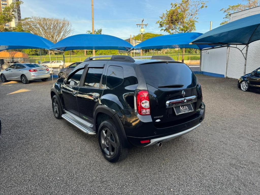 RENAULT Duster - Foto