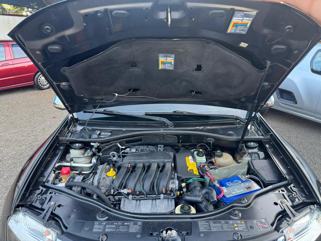 RENAULT Duster - Foto