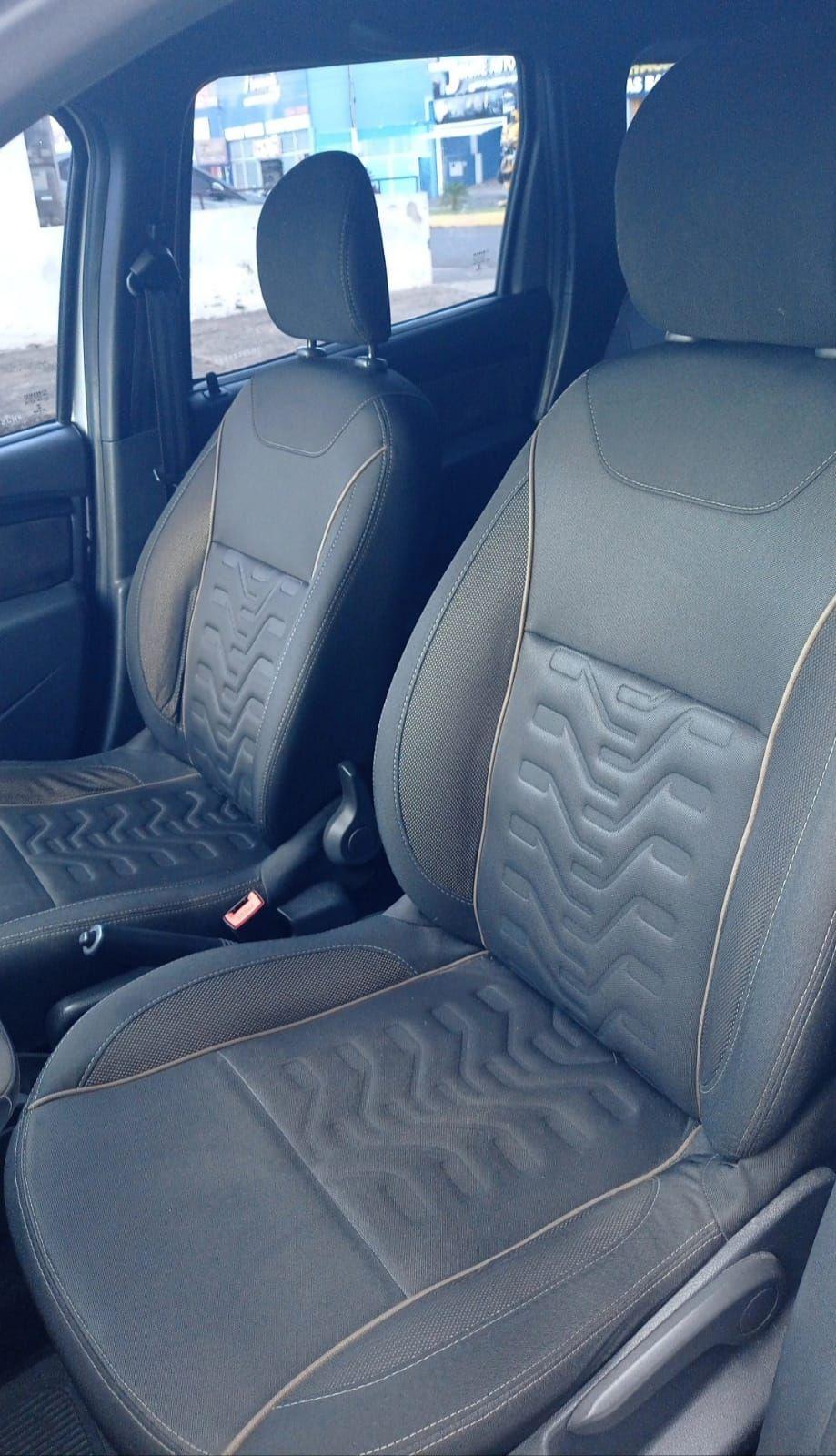 RENAULT Duster - Foto