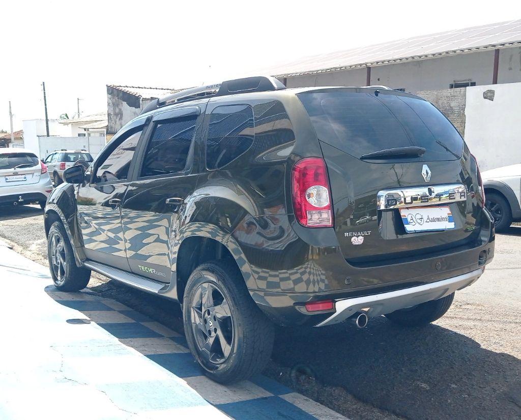 RENAULT Duster - Foto