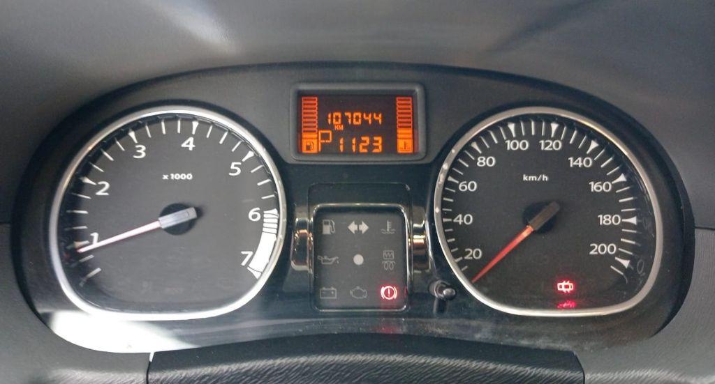 RENAULT Duster - Foto