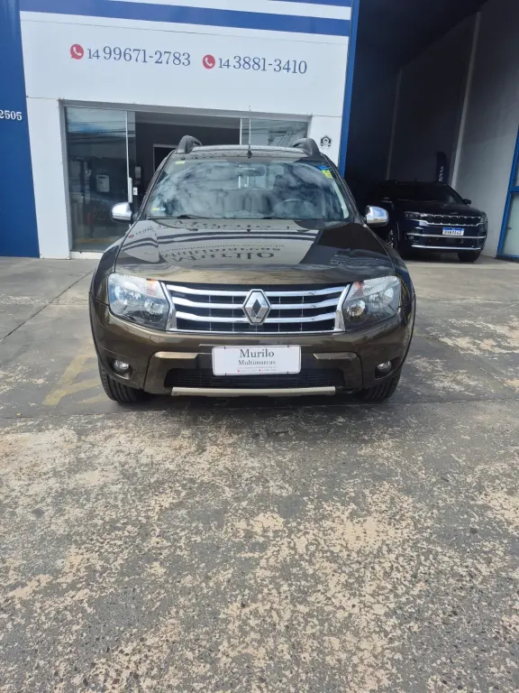 RENAULT Duster