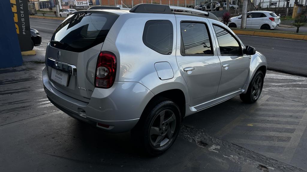 RENAULT Duster - Foto