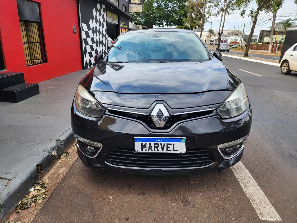 RENAULT Fluence - Foto