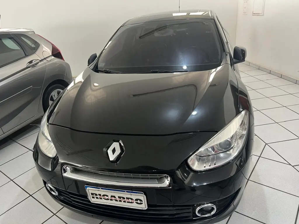 RENAULT Fluence - Foto
