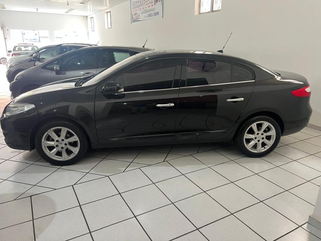 RENAULT Fluence - Foto