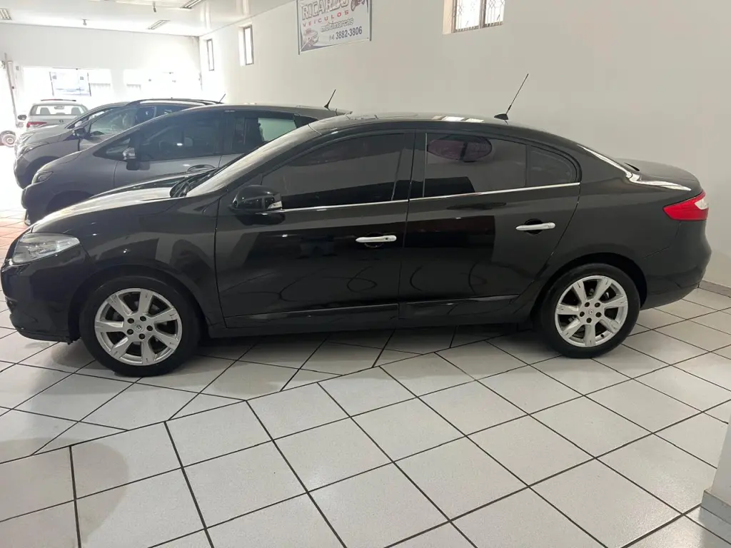 RENAULT Fluence - Foto