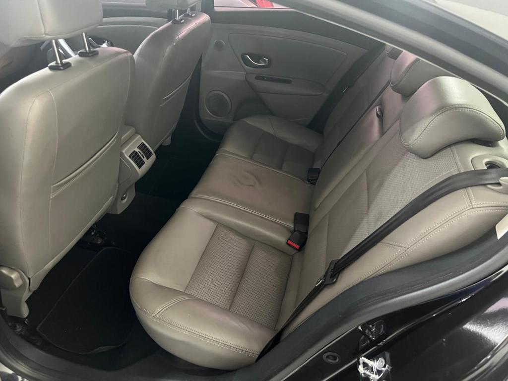 RENAULT Fluence - Foto