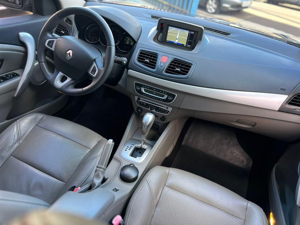 RENAULT Fluence - Foto
