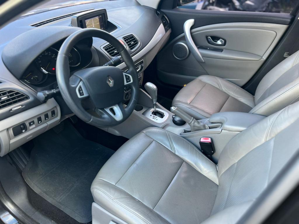 RENAULT Fluence - Foto