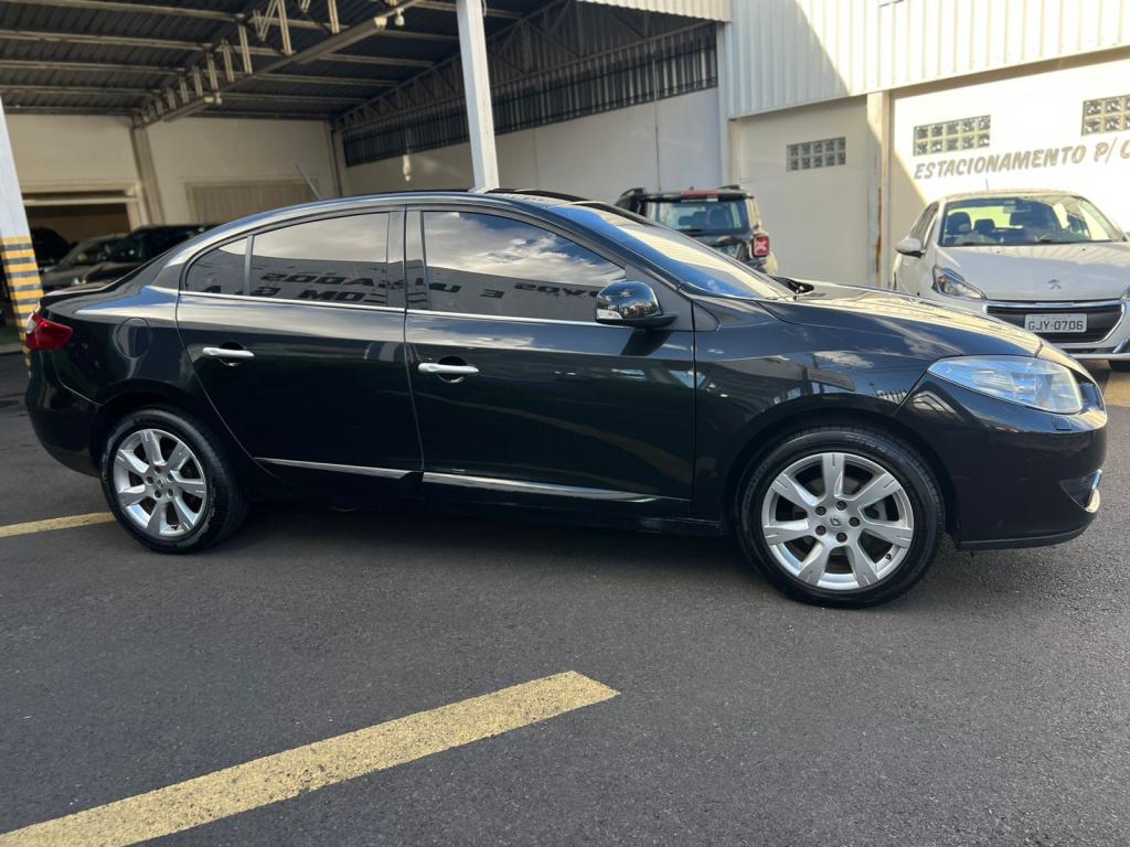 RENAULT Fluence - Foto