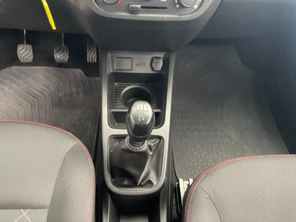 RENAULT Kwid - Foto