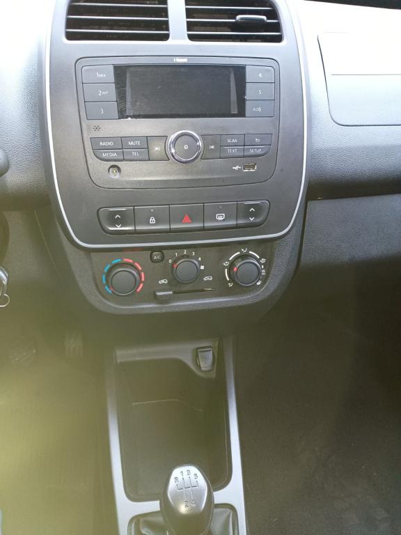 RENAULT Kwid - Foto
