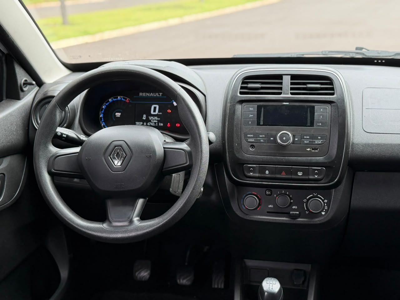 RENAULT Kwid - Foto