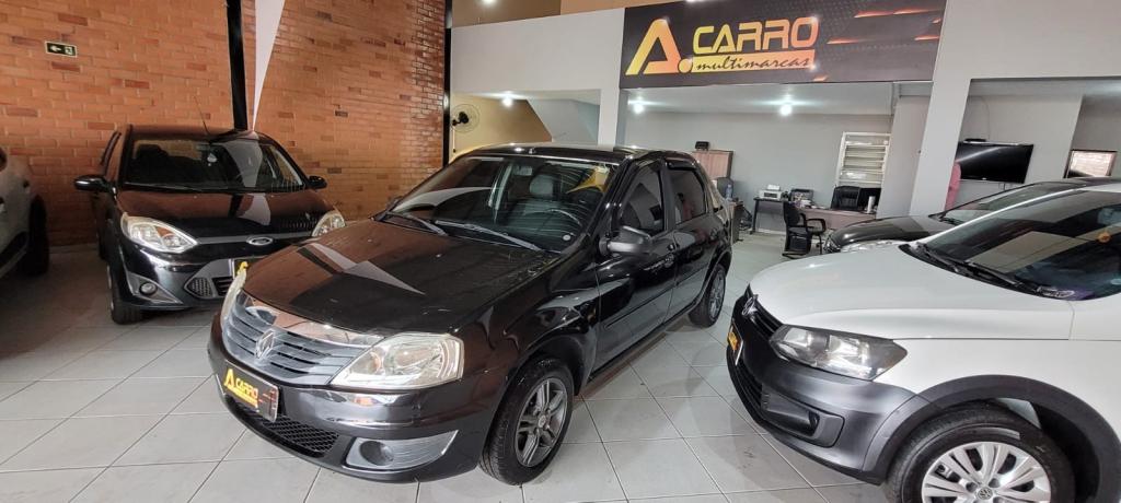 RENAULT Logan - Foto